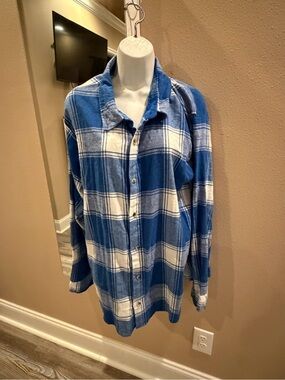 Source Unknown Blue and White Plaid Button-Down Shirt